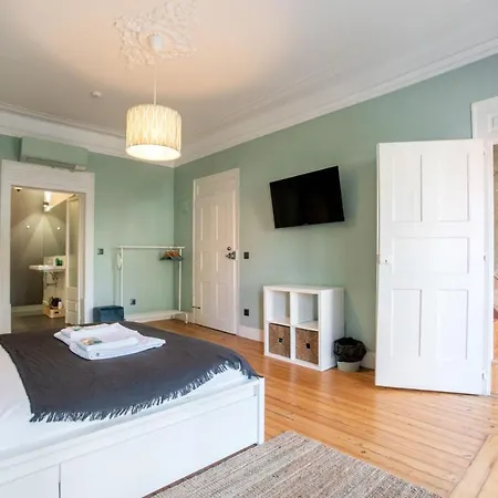 別荘 Peaceful 2 Bedrooms With Patio In